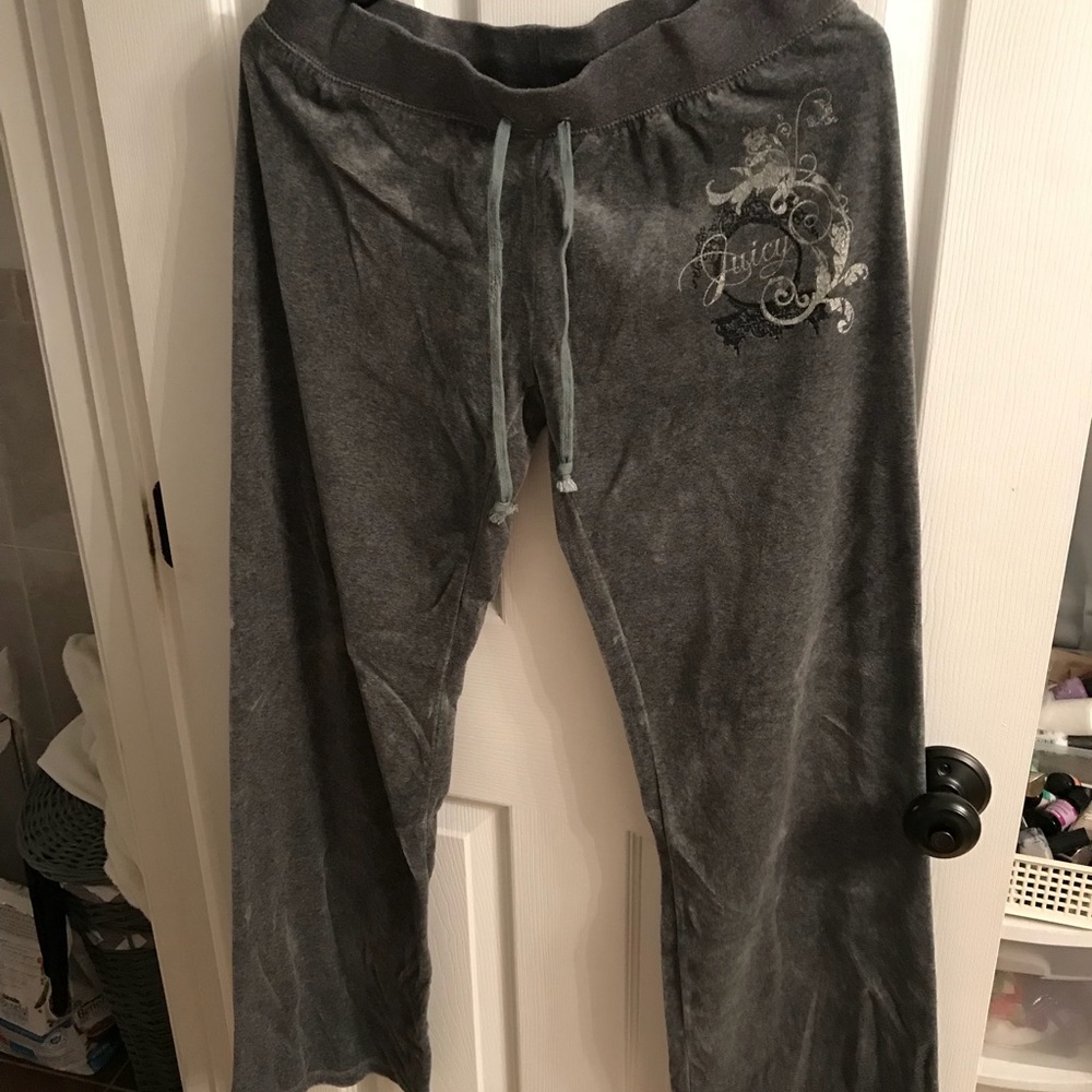 Work out suit - Picture 3 of 3